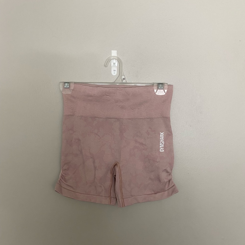 GYMSHARK ADAPT CAMO SEAMLESS SHORTS